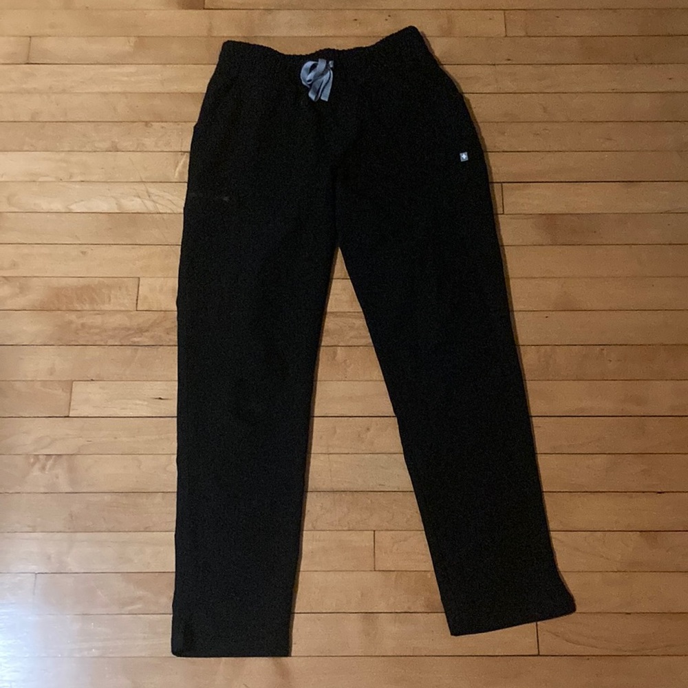 Figs Black Skinny Scrub Pants